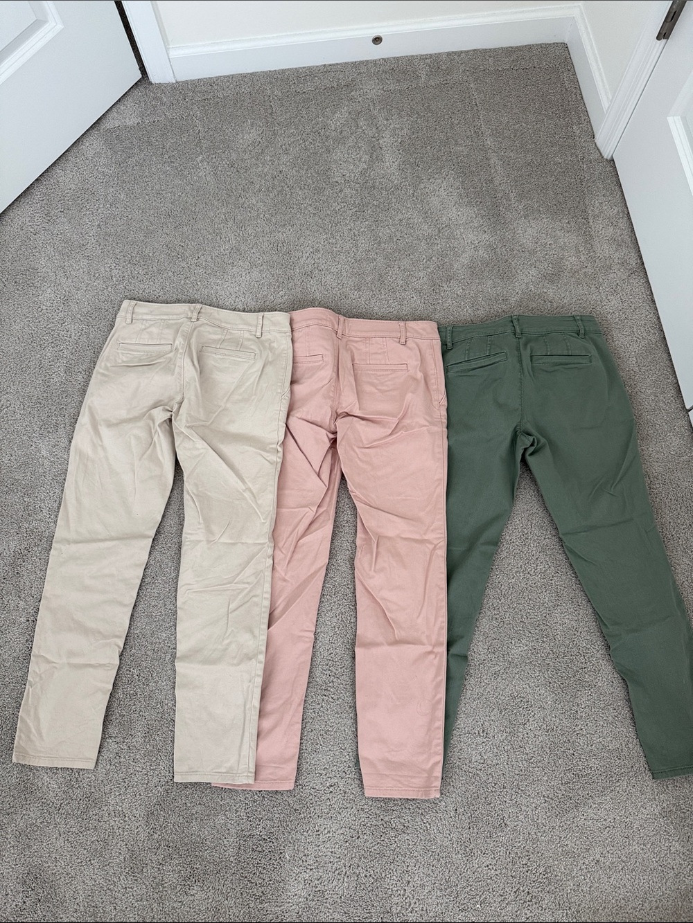 LOFT Pants - Picture 3 of 3